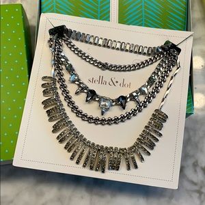 Stella and Dot Amelia Sparkle Necklace (NWT)
